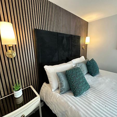 Waterside Mufc & Trafford Centre Townhouse 4 Bedroom Free Parking Manchester Zewnętrze zdjęcie